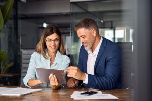 Explore the benefits of receivables management services.